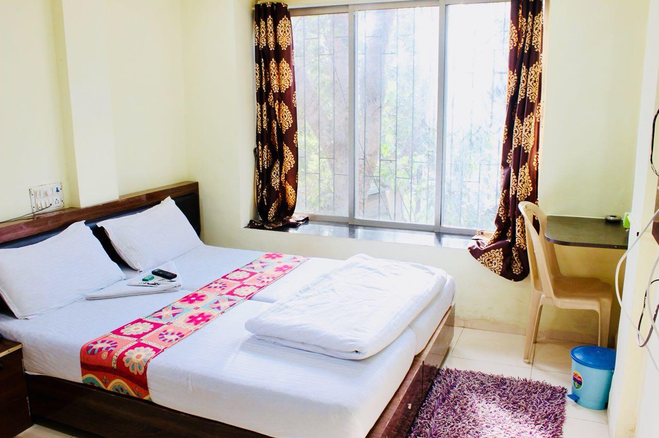 Akshara Residency Hotel Mumbai Bagian luar foto